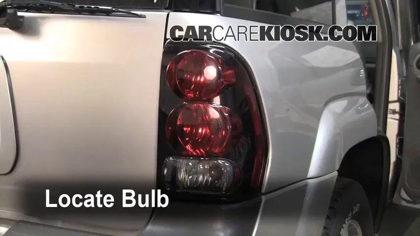 2005 Chevrolet Trailblazer LS 4.2L 6 Cyl. Lights Turn Signal - Rear (replace bulb)
